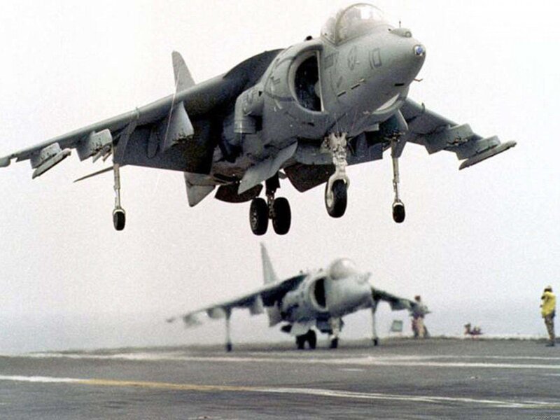 Harrier Jump Jet — Gray