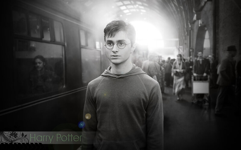 Harry Potter at platform nine and three quarters