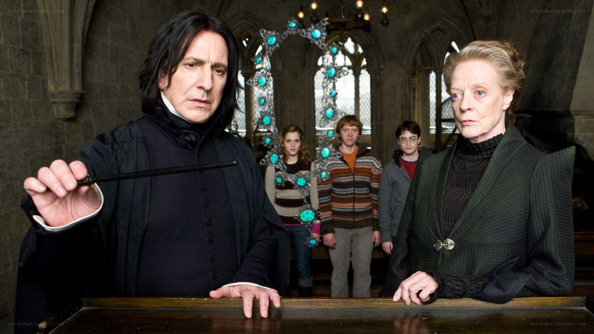 Harry Potter characters in a hall