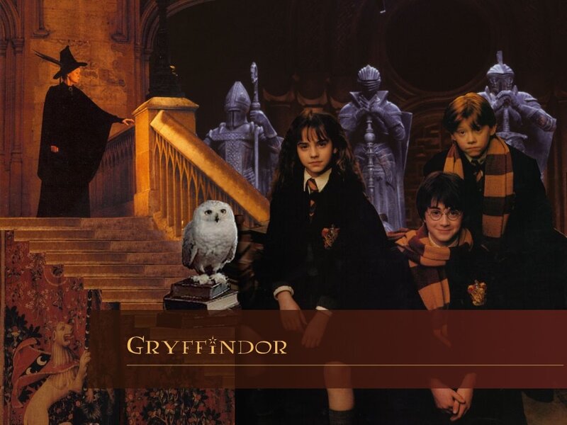 Harry Potter trio in Gryffindor
