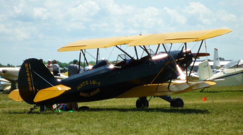 Hatz LB-1 Mailwing biplane