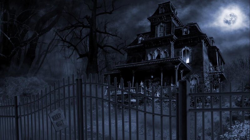 Haunted House at Night — Blue, Dark, Eerie