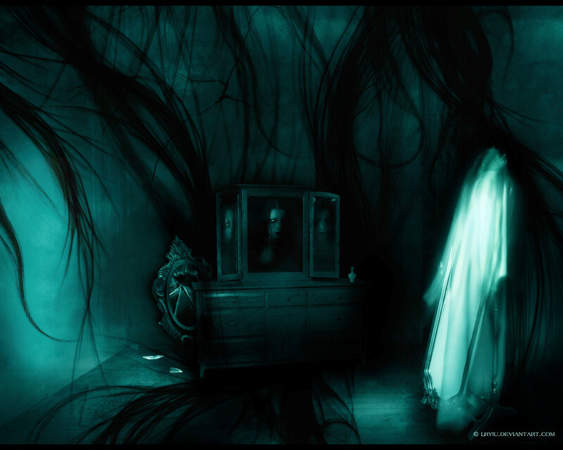 haunted vanity mirror room