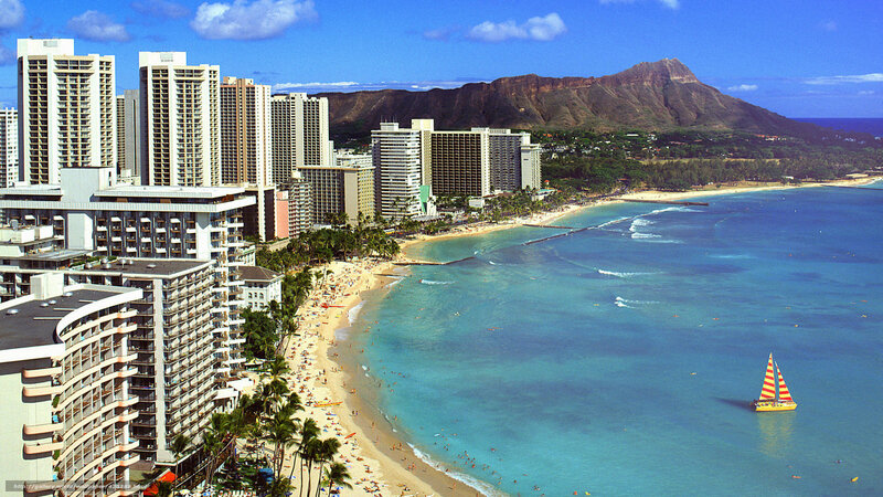 Hawaii Beach and City — Blue