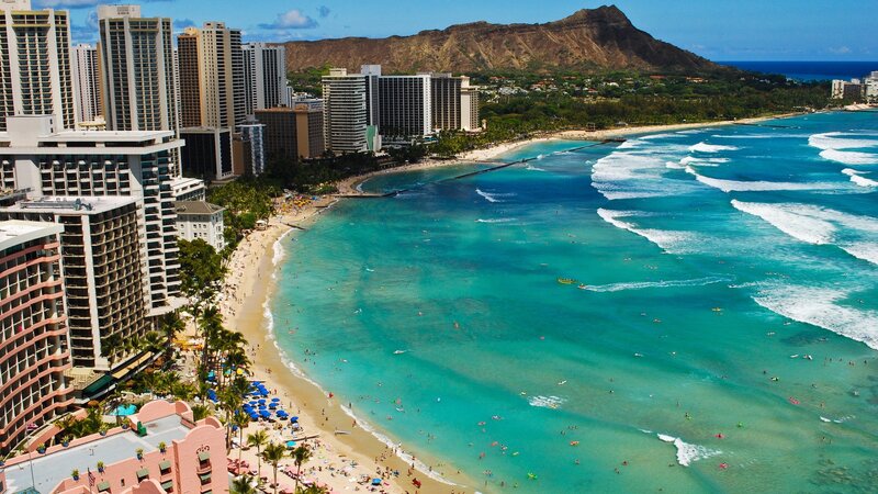 Hawaii Beach with Diamond Head — Blue