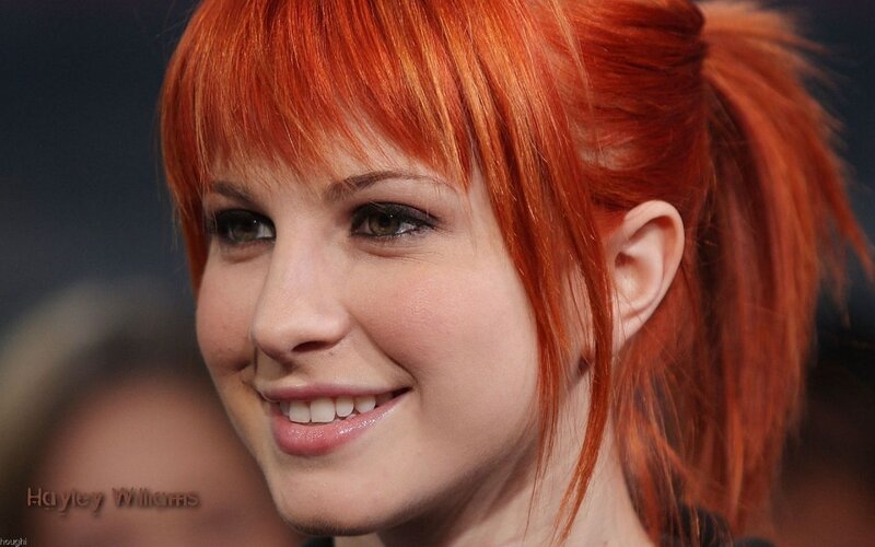 Hayley Williams with red hair