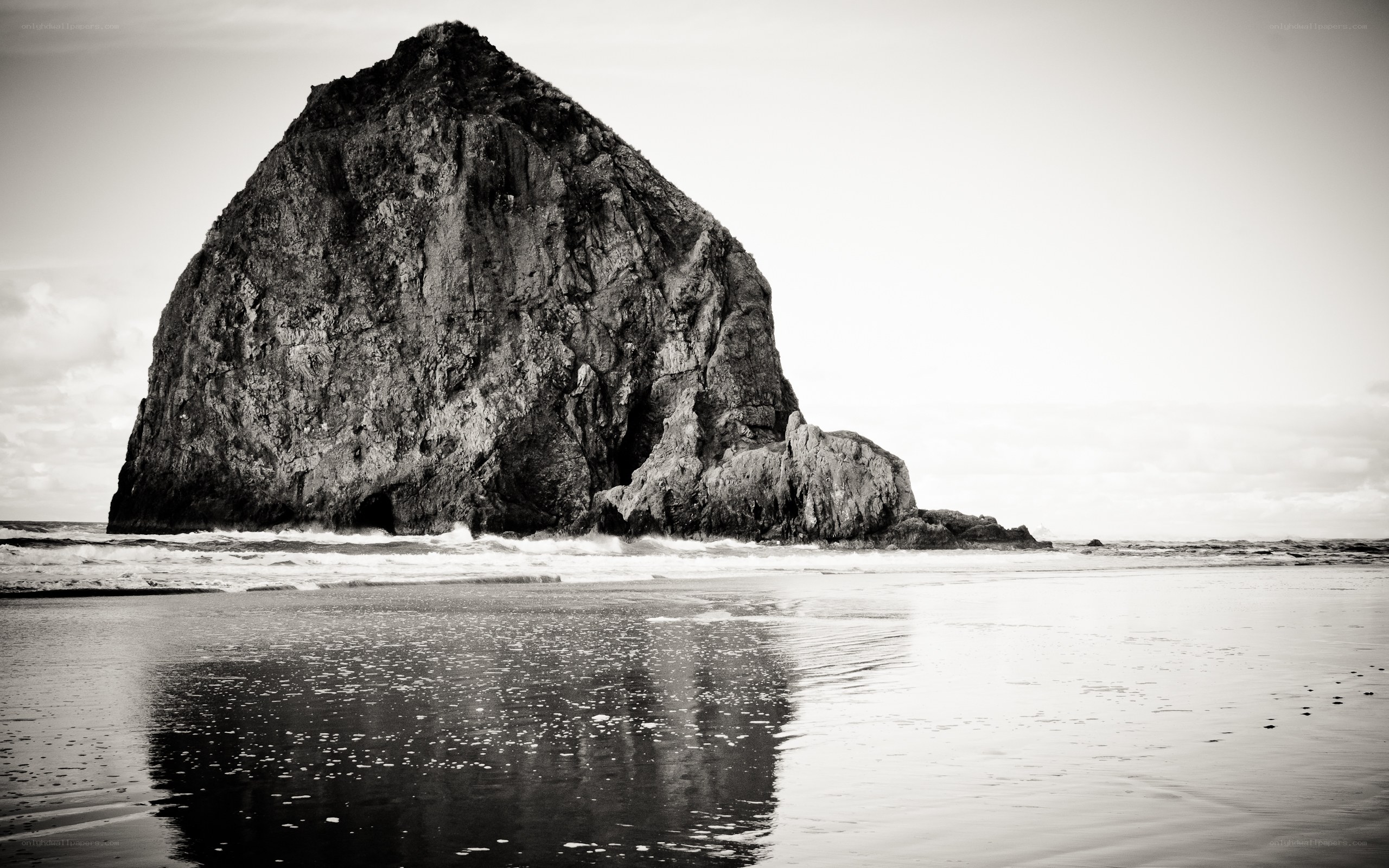 Haystack Rock at Cannon Beach