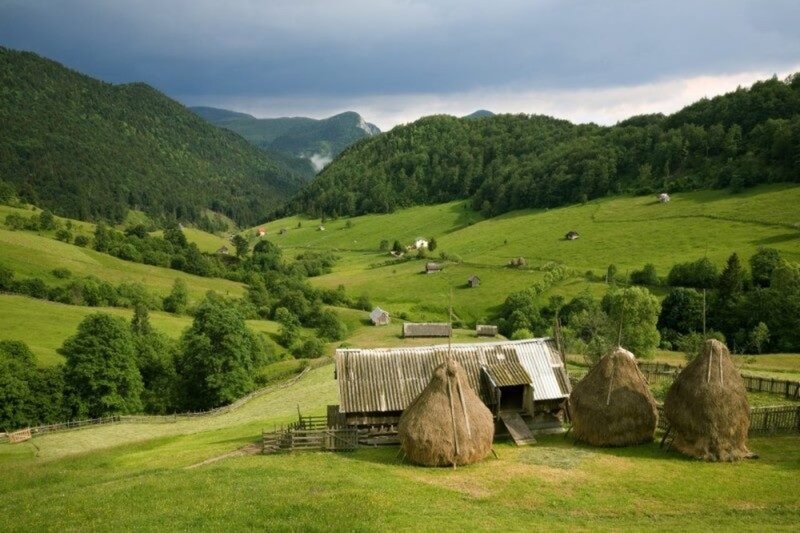 Haystacks in Valley — Green