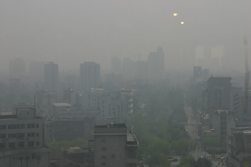 Hazy Cityscape View — Gray