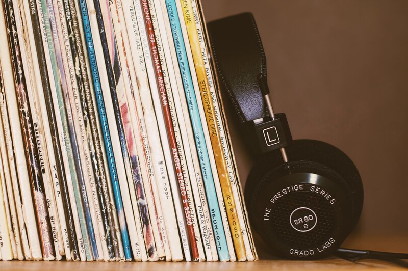 headphones and vinyl records