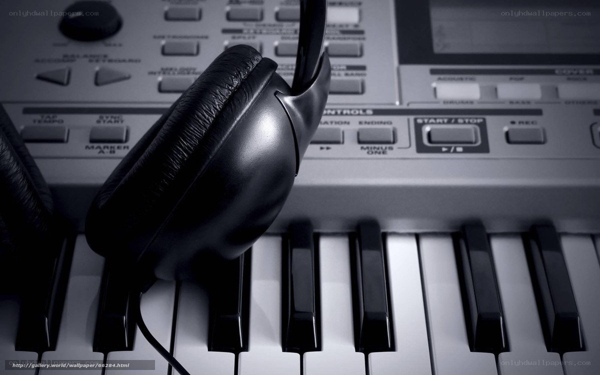 headphones on keyboard