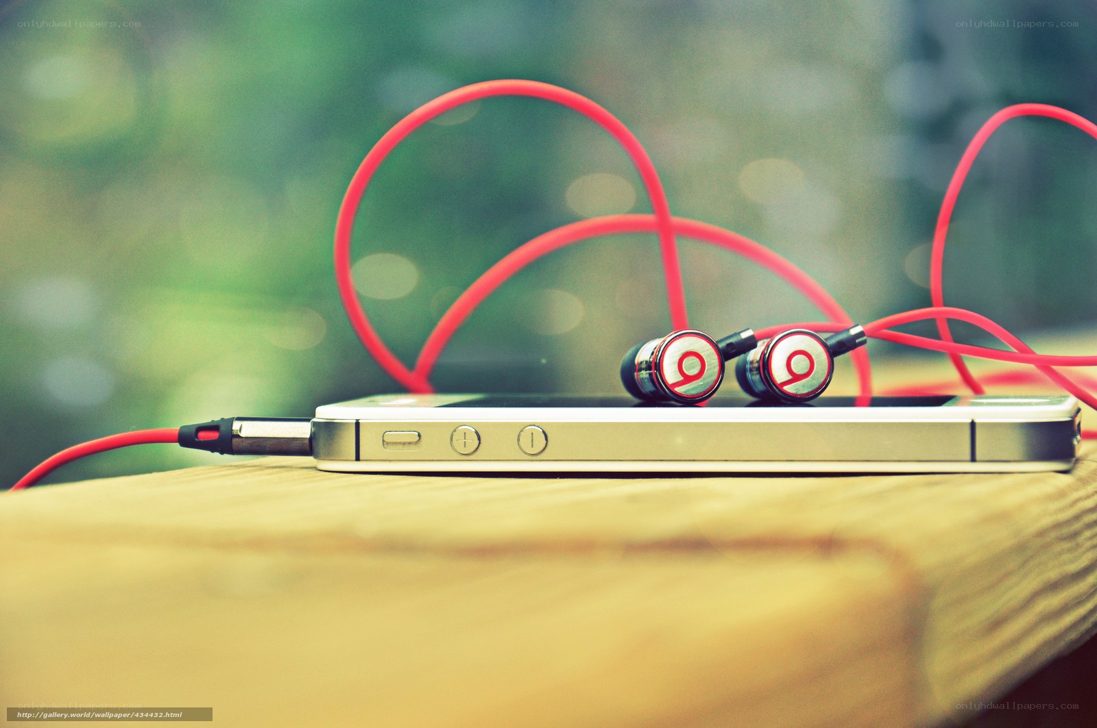 Headphones on smartphone