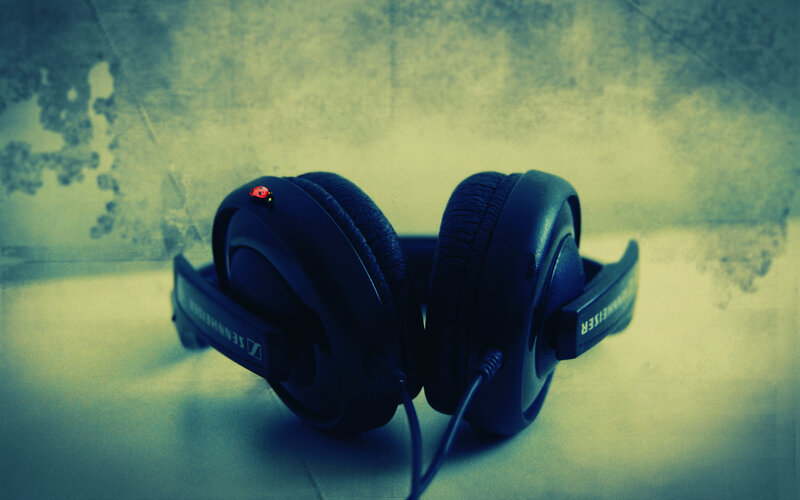 Headphones with Ladybug — Blue