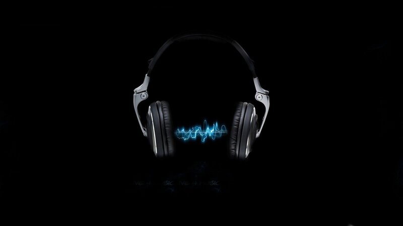 headphones with sound wave