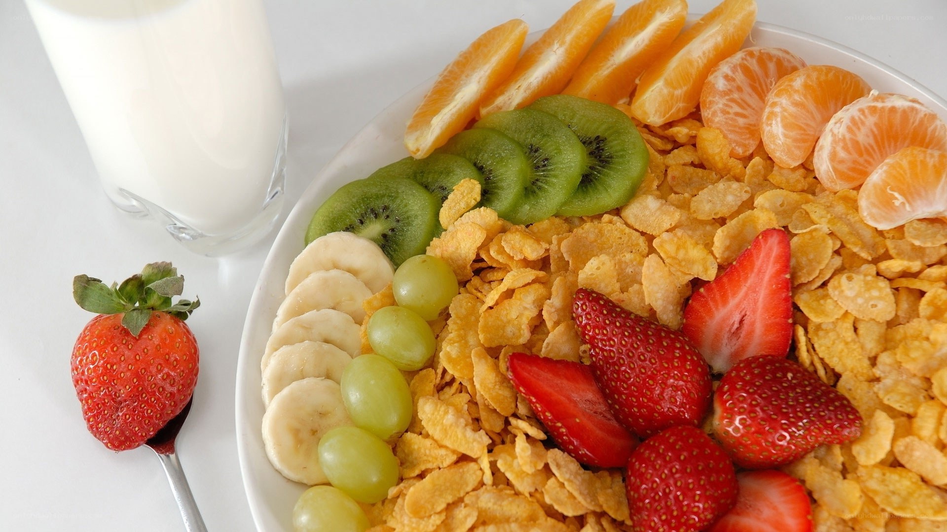 healthy breakfast with fruit and cereal