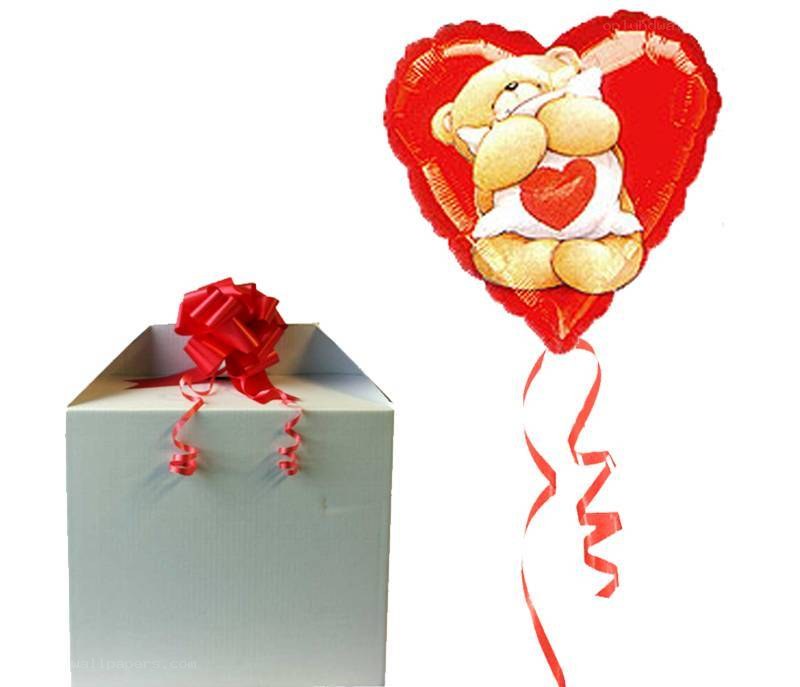 heart balloon and gift box