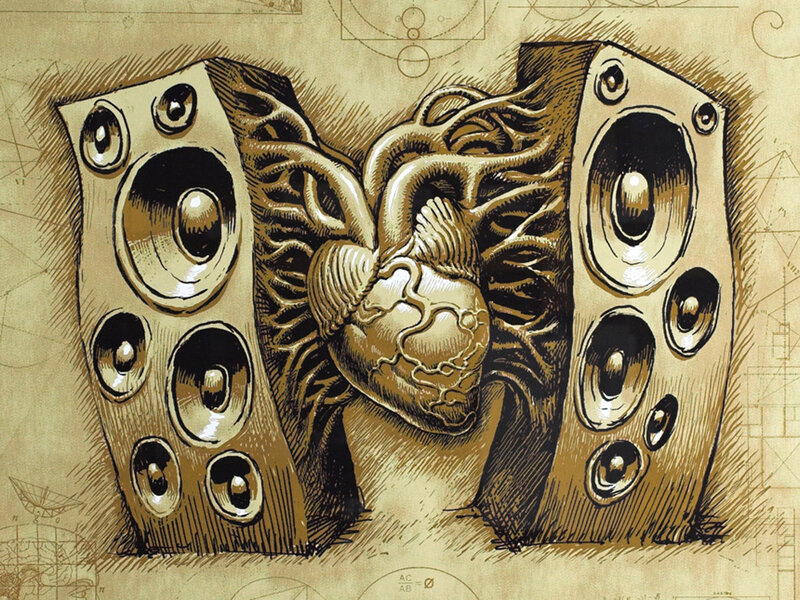 heart between speakers