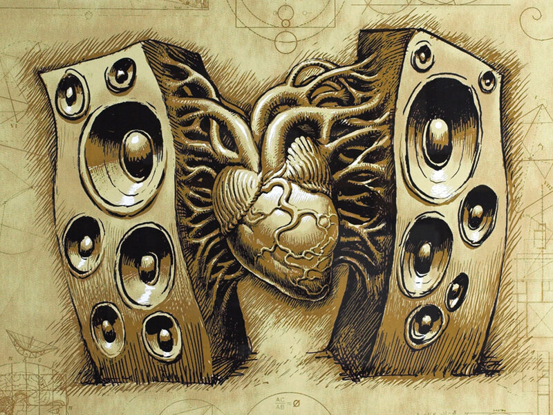 heart between speakers