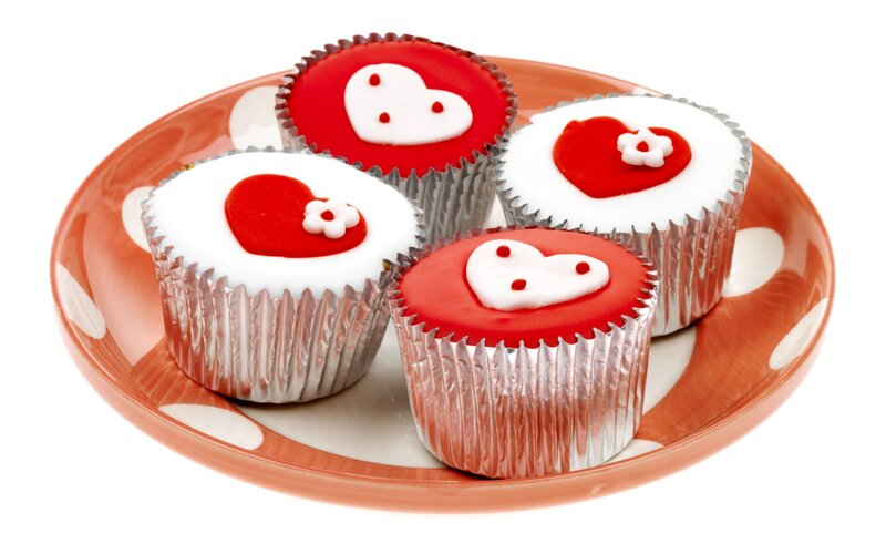 Heart-decorated Cupcakes — Red