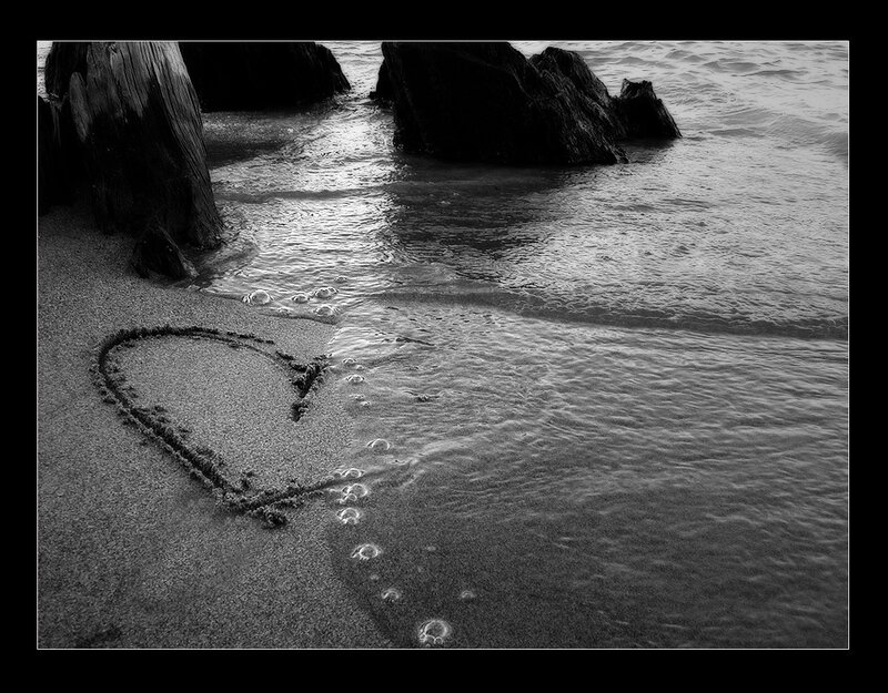 Heart Drawn in Sand — Black