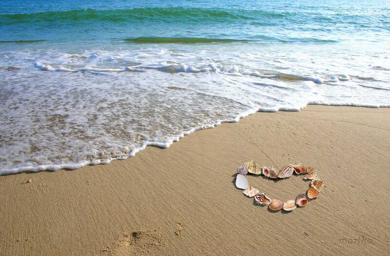 Heart Made of Seashells — Blue