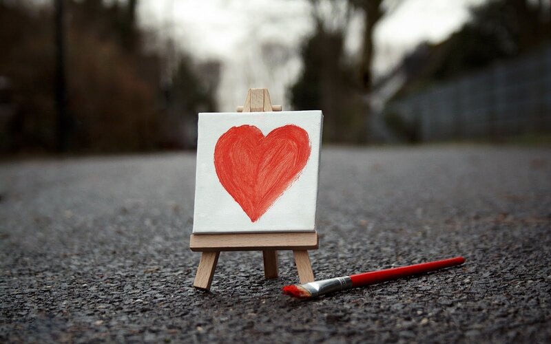 Heart Painting on Easel — Red, Calm