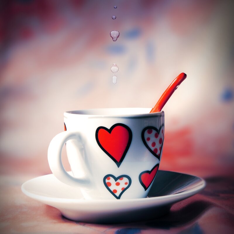 Heart-patterned Coffee Cup