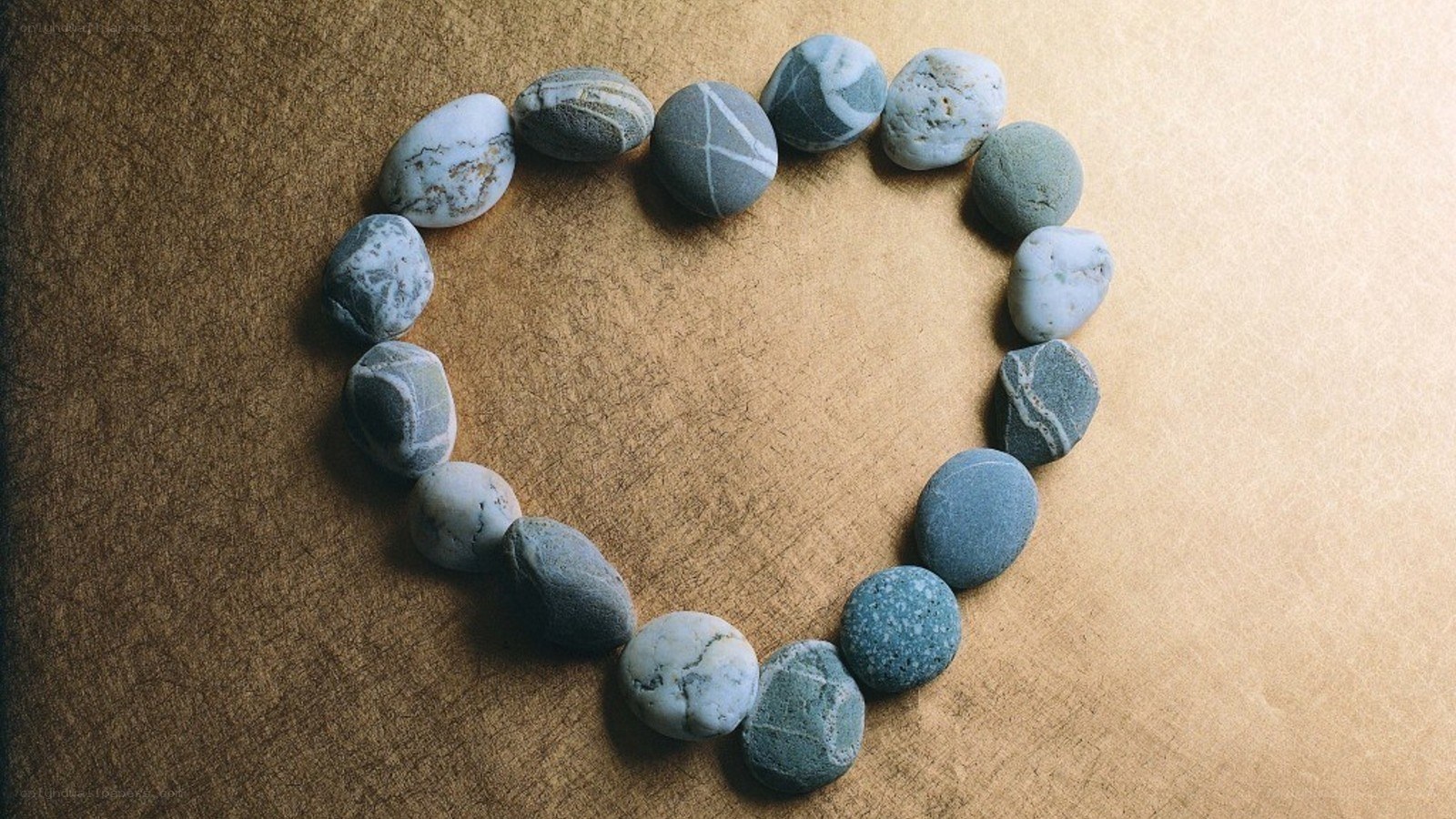 heart shape from stones