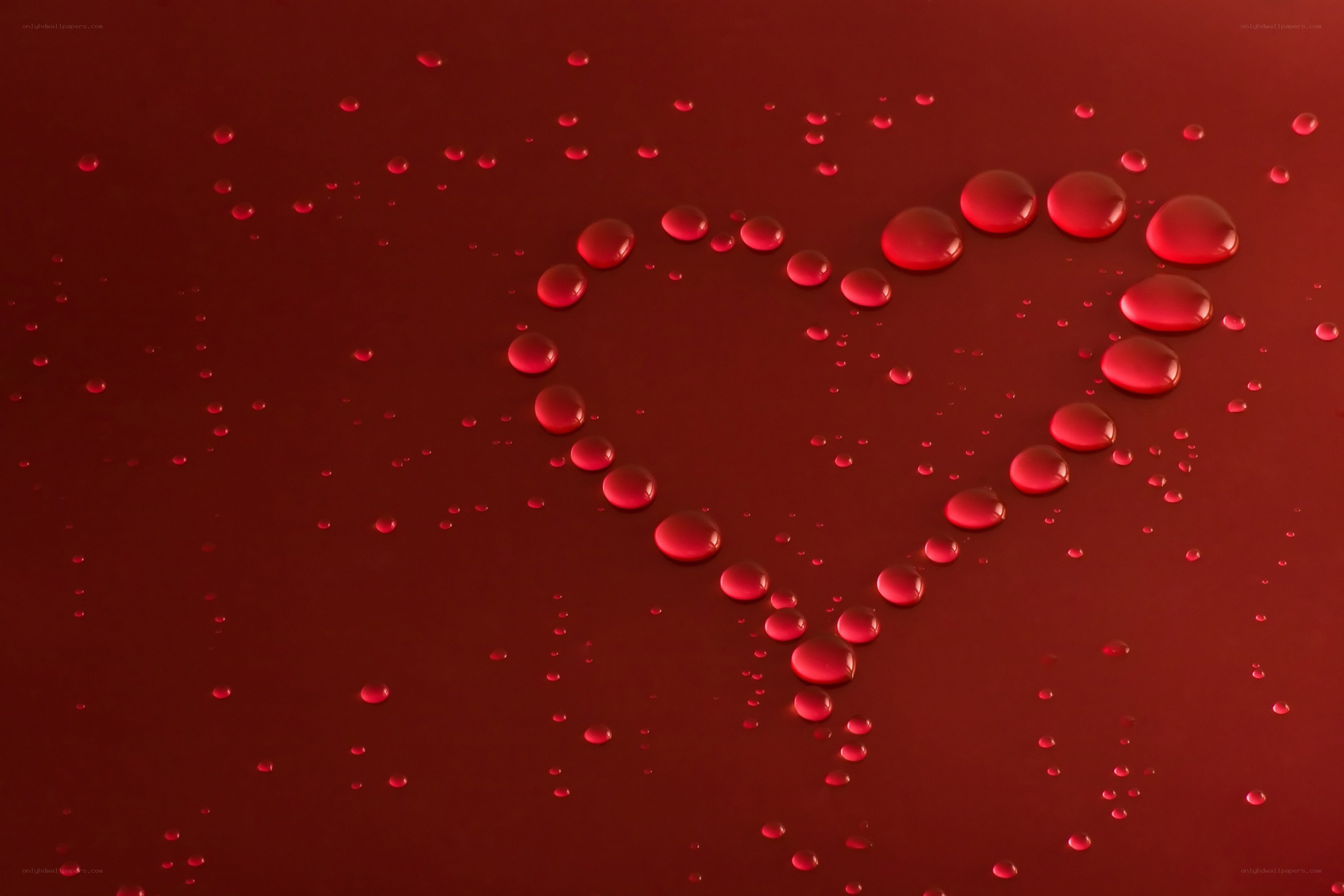 Heart shape from water droplets