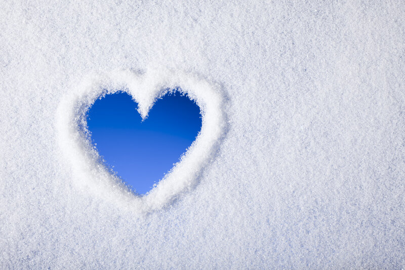 Heart Shape in Snow — White, Calm