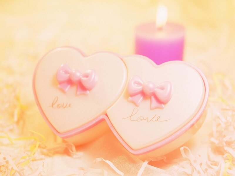 Heart-shaped Boxes — Pink