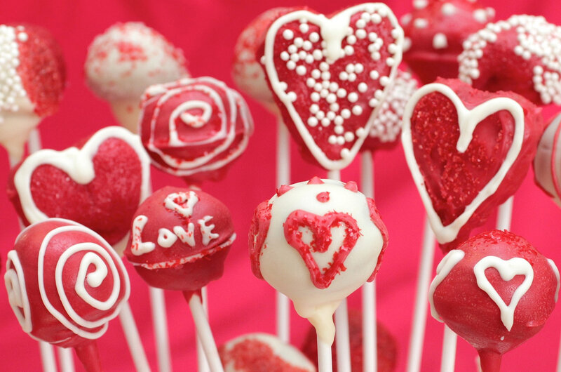Heart-shaped Cake Pops