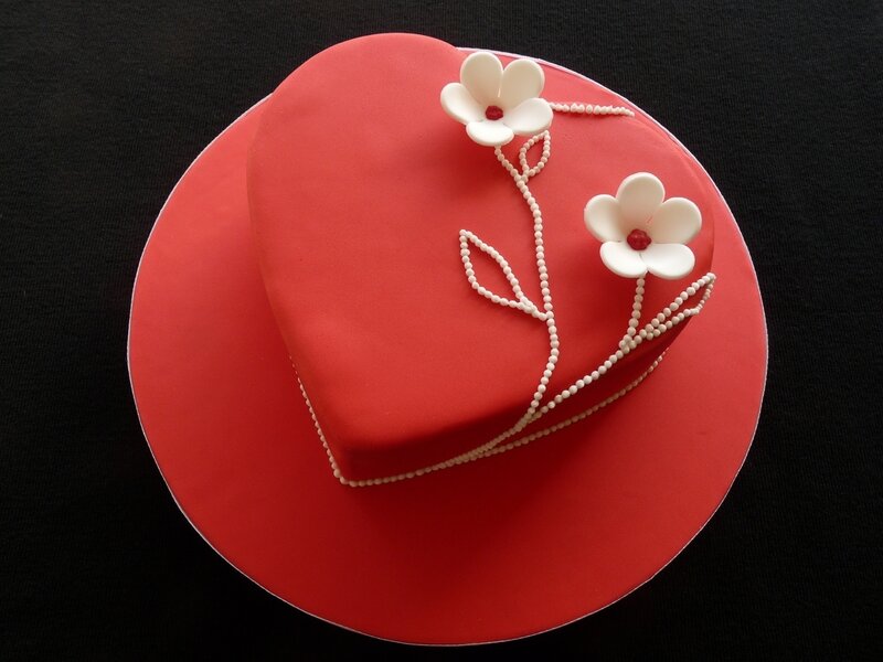 Heart-shaped Cake