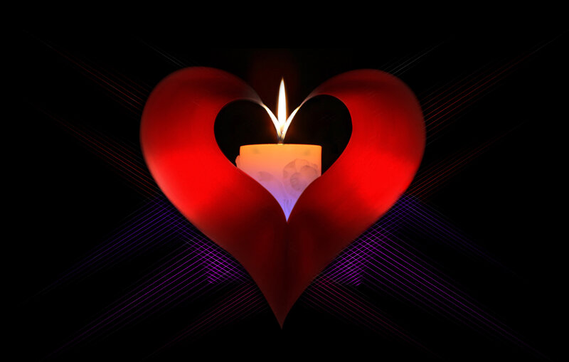 Heart-shaped Candle Holder — Red