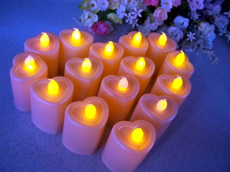 Heart-shaped Candles — Yellow
