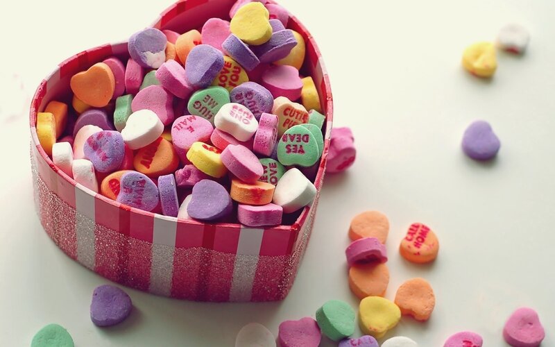 Heart-shaped Candy Box — Pink