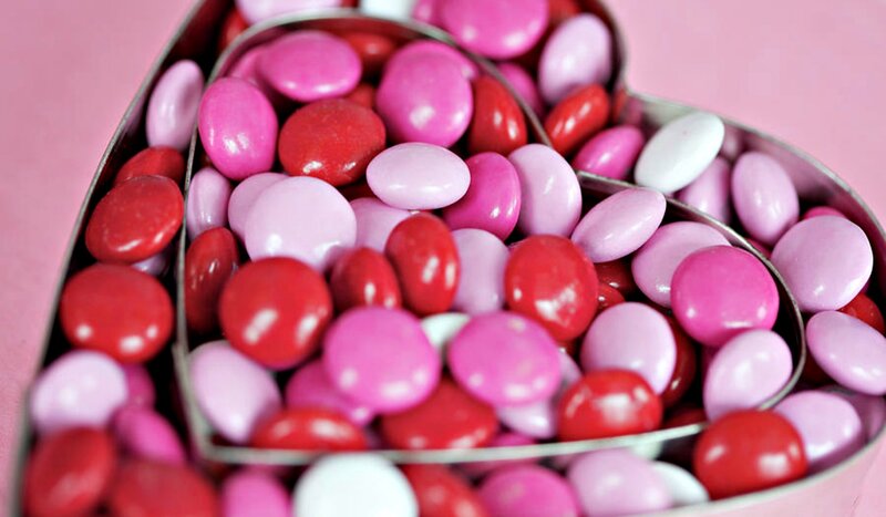 Heart-shaped Candy Box — Red