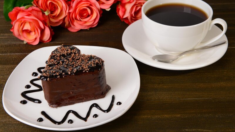 Heart-shaped Chocolate Cake — Brown, Romantic, Morning