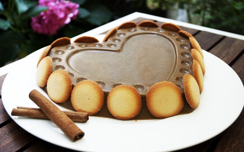 Heart-shaped Chocolate Dessert — Brown