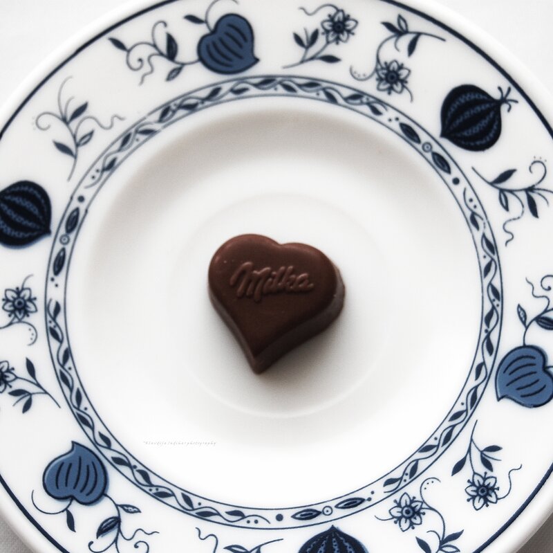 Heart-shaped Chocolate — White