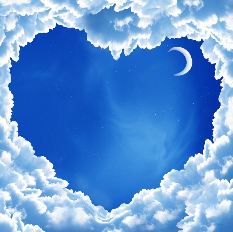 Heart-shaped Cloud Frame