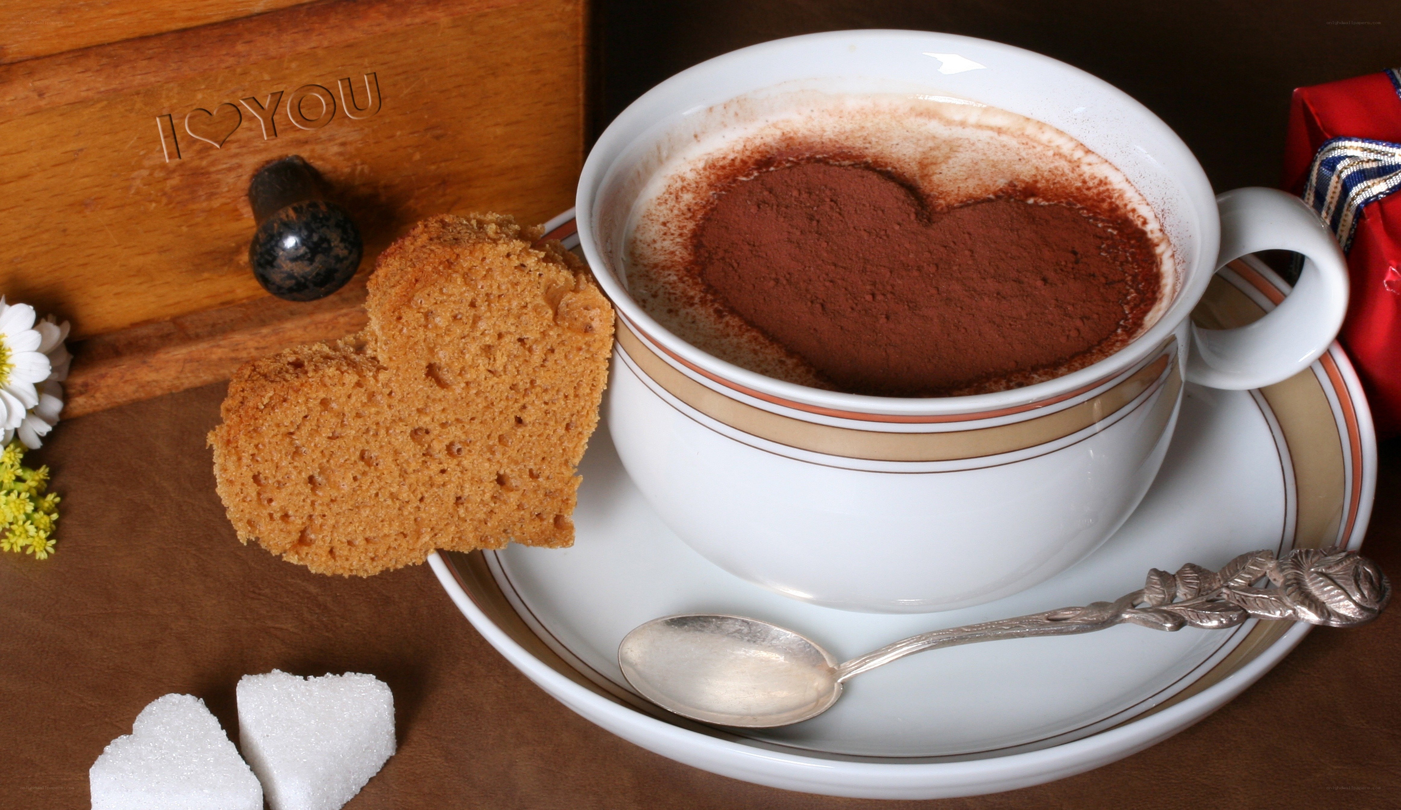 Heart-shaped cocoa drink