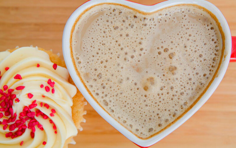 Heart-shaped Coffee Cup — Brown