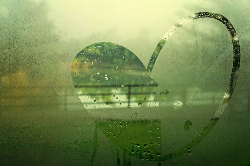 Heart-shaped Condensation
