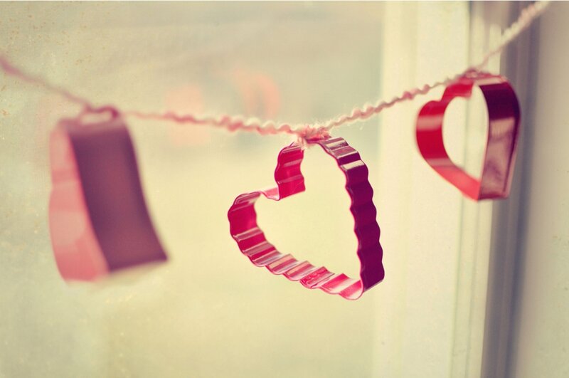 Heart-shaped Cookie Cutters — Red, Calm