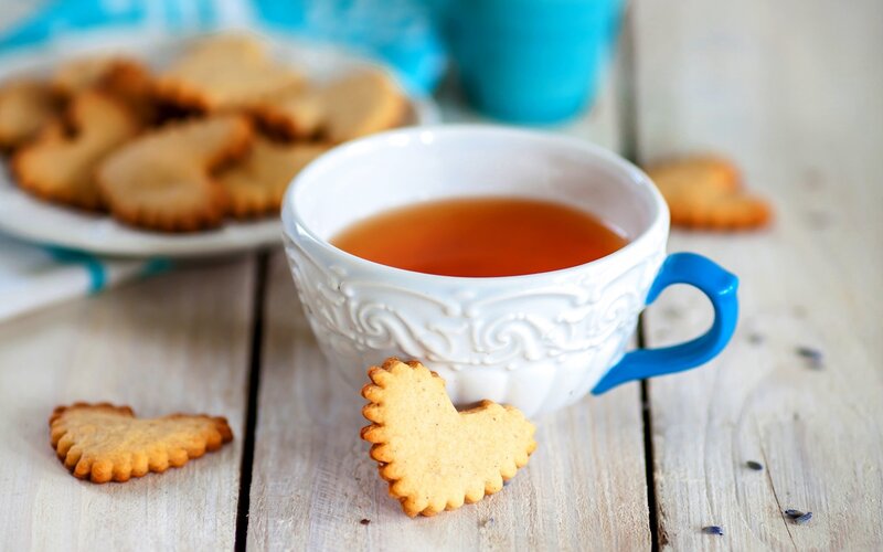 Heart-shaped Cookies and Tea — White