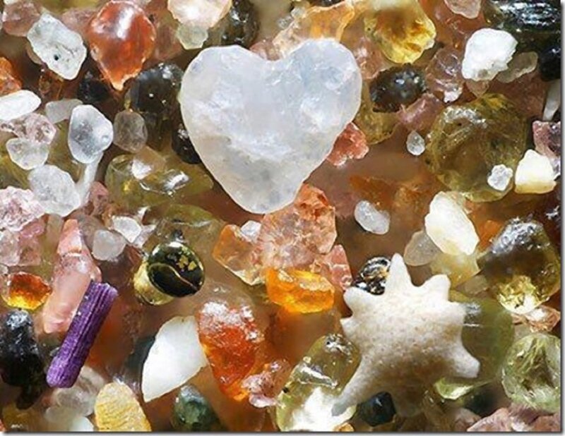 Heart-shaped Crystal — White