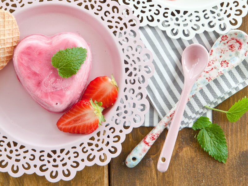 Heart-shaped Dessert — Pink
