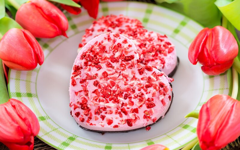 Heart-shaped Desserts — Red