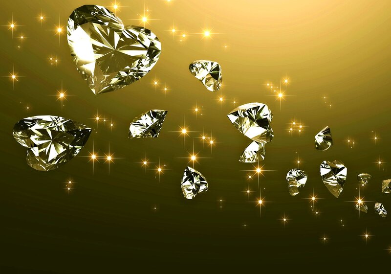 Heart-shaped Diamonds — Gold, Luxurious